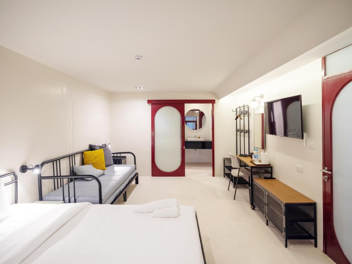 Bedtime Storeys Near Icon Siam Bangkok Exterior photo
