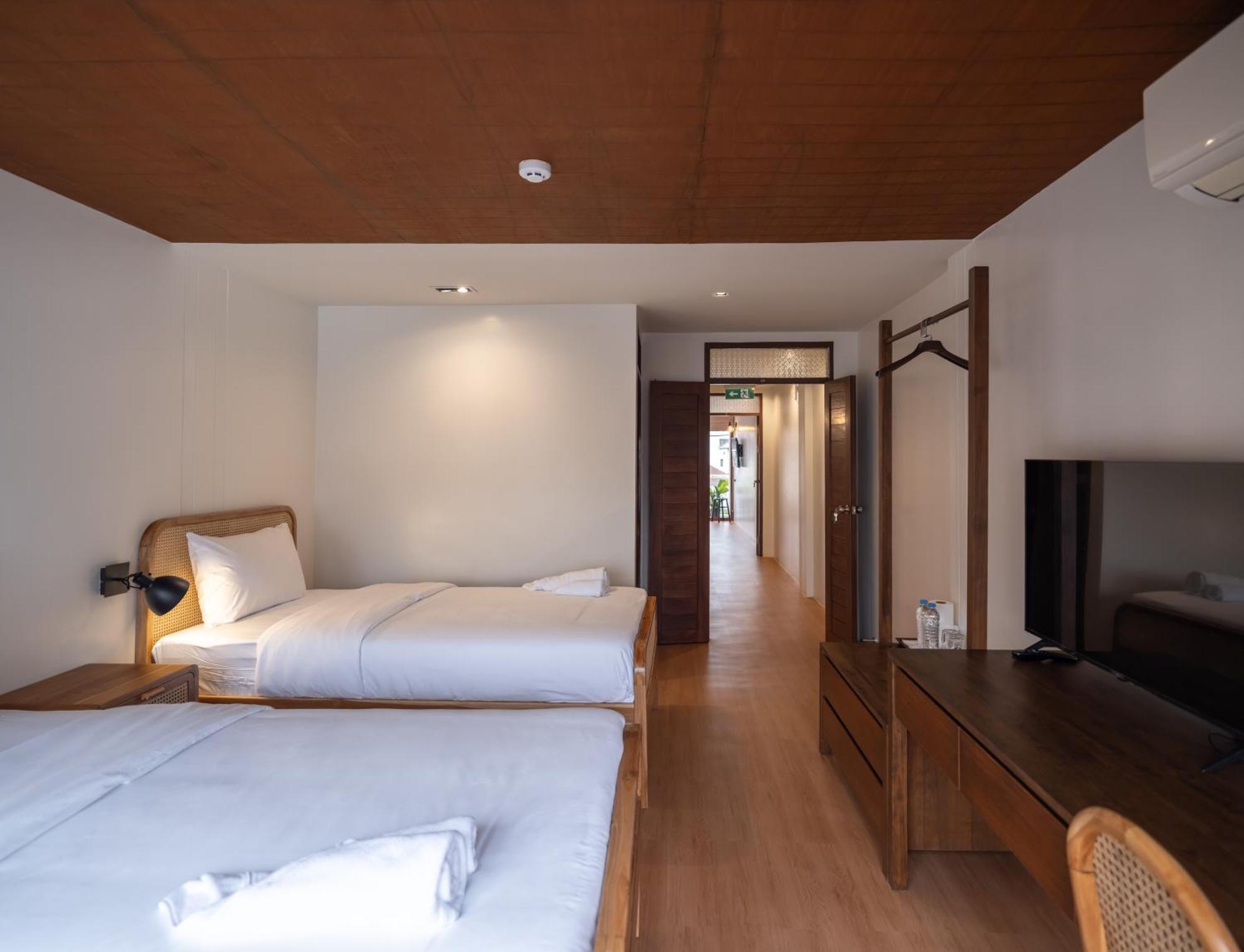 Bedtime Storeys Near Icon Siam Bangkok Exterior photo