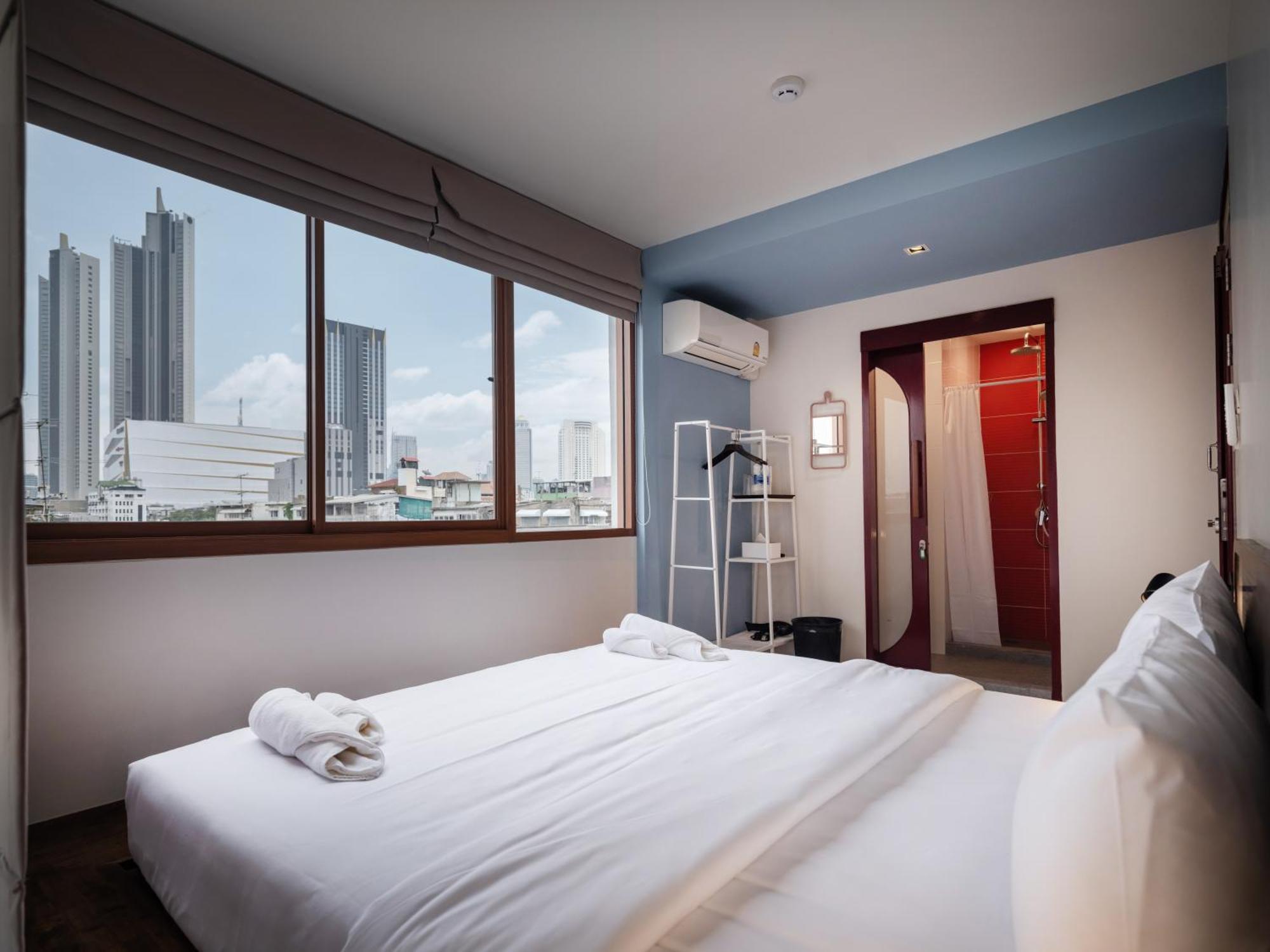 Bedtime Storeys Near Icon Siam Bangkok Exterior photo
