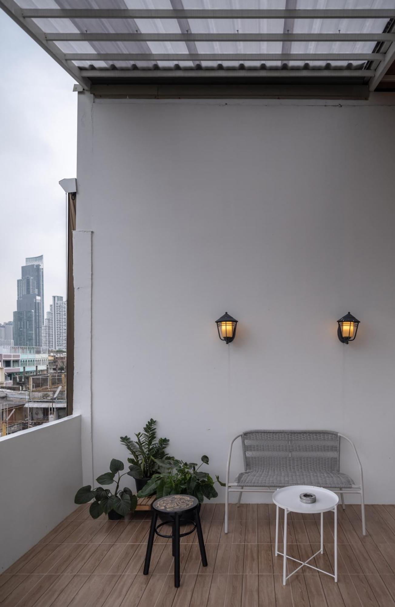 Bedtime Storeys Near Icon Siam Bangkok Exterior photo