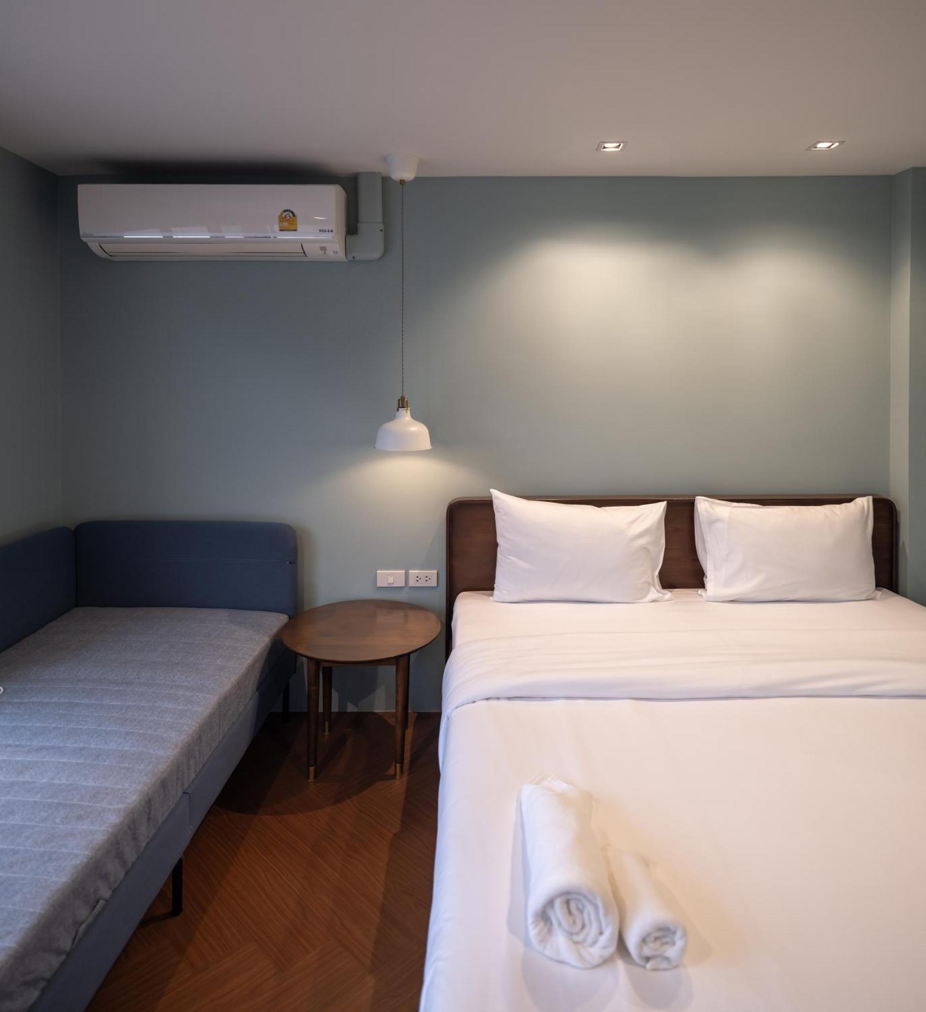 Bedtime Storeys Near Icon Siam Bangkok Exterior photo