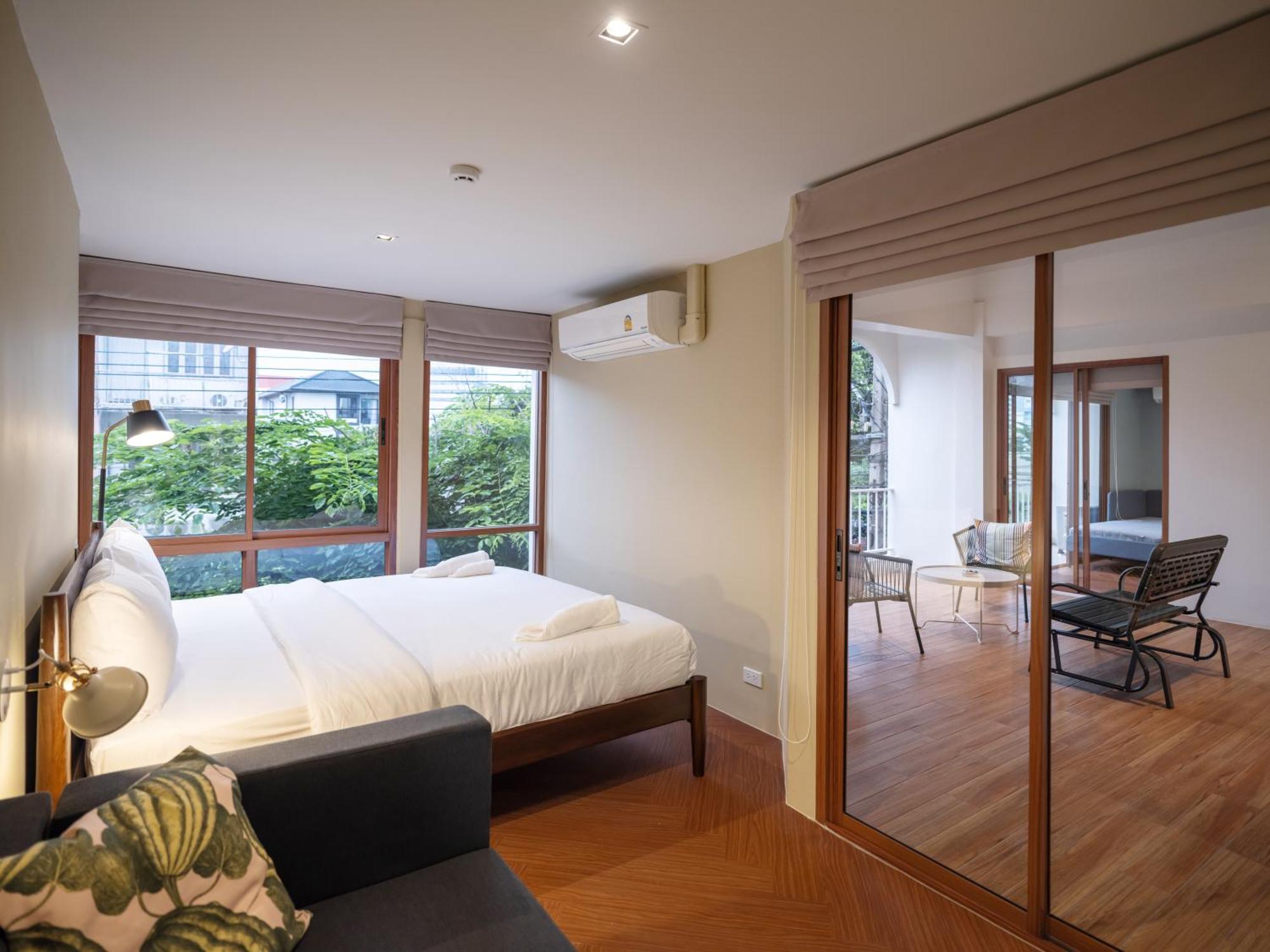 Bedtime Storeys Near Icon Siam Bangkok Exterior photo